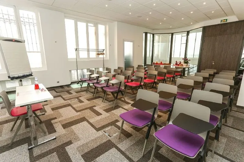 Photo des bureaux de Les Espaces Rocroy : centre d'affaires à Paris 9