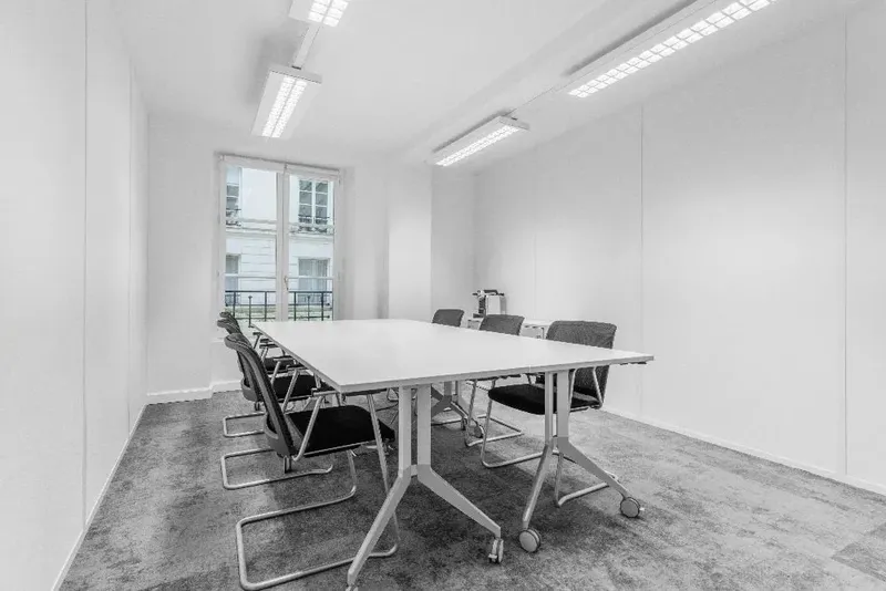 Photo des bureaux de Regus Paris Rue De La Paix : espace de coworking à Paris 2
