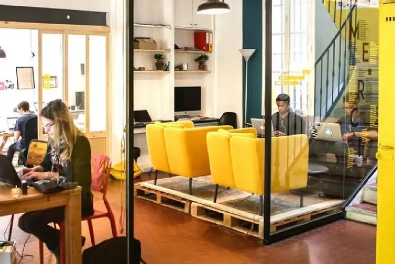 Photo des bureaux de Coworking Yelloworking : espace de coworking à Aix En Provence