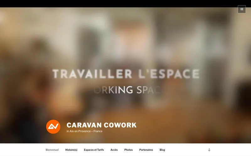 Caravan Cowork In : Photo de l'espace de coworking situé 6 Rue Charloun Rieu à Aix En Provence (13090)