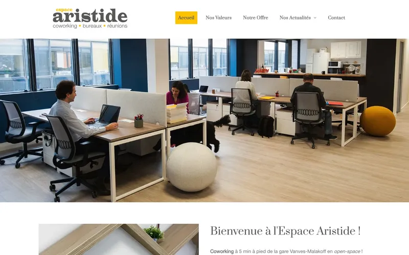 Coworking Espace Aristide : Photo de l'espace de coworking situé 21 Rue Aristide Briand à Vanves (92170)