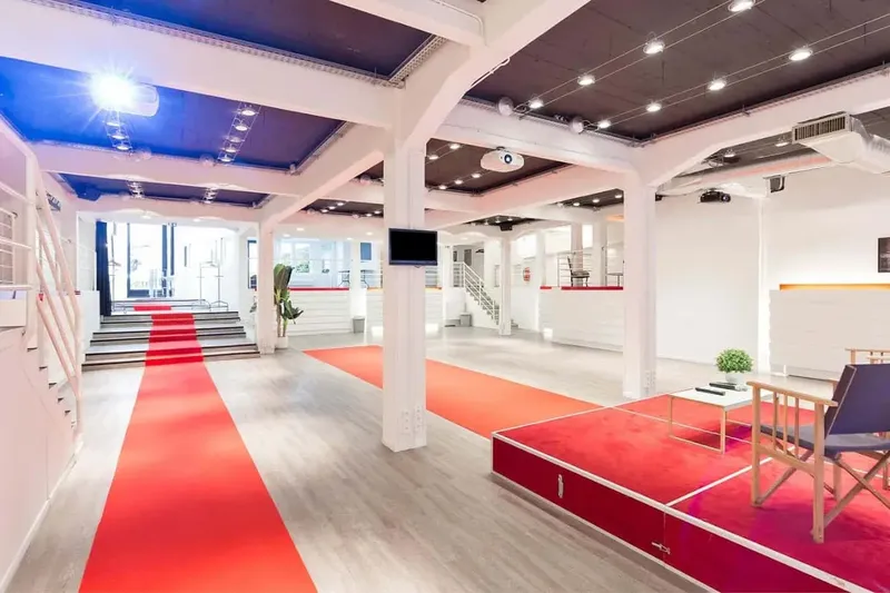 Photo des bureaux de Coworking Espace Batignolles : espace de coworking à Paris 17