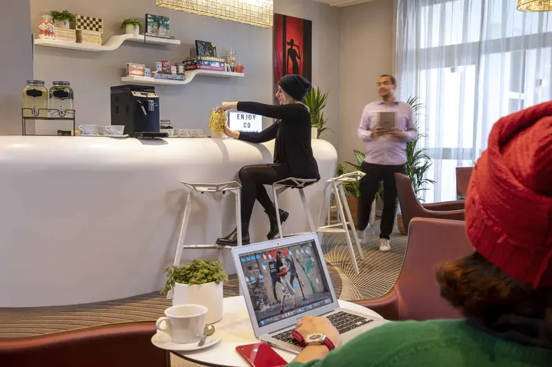 Photo des bureaux de Hôtel Du Port : hôtel coworking à Nogent Sur Marne