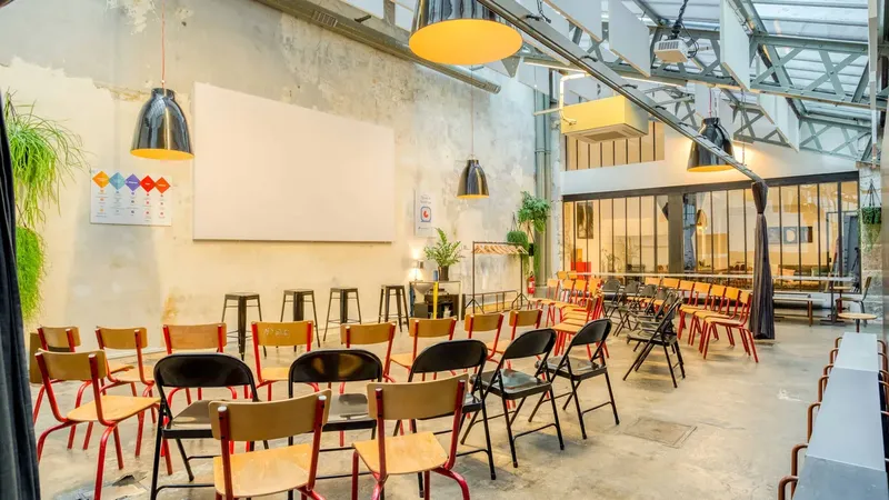 Photo des bureaux de L'Annexe Paris : espace de coworking à Paris 11