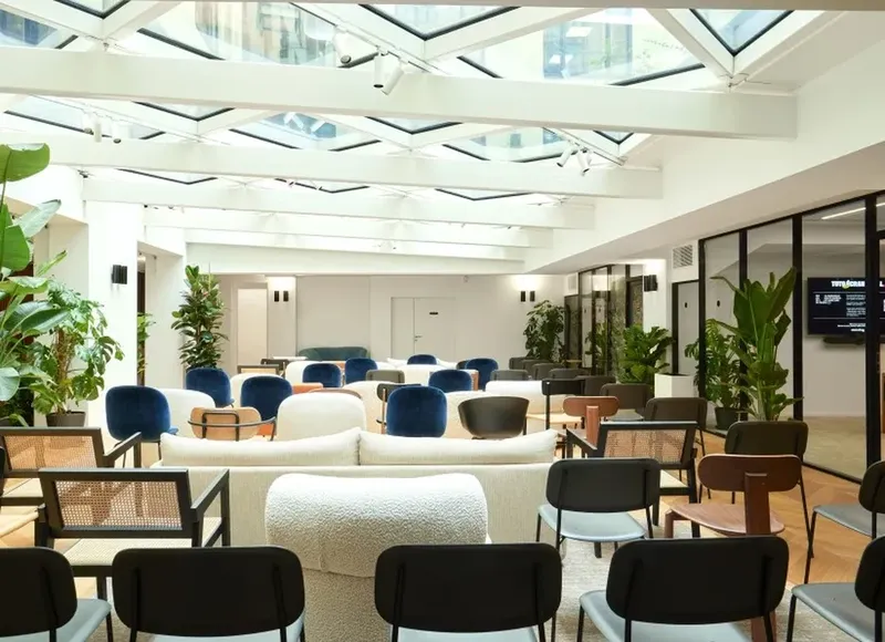 Photo des bureaux de Morning Paris Saint Honore : espace de coworking à Paris 8 Photo des bureaux de Morning Paris Saint Honore : espace de coworking à Paris 8