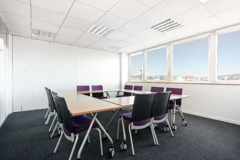 Photo des bureaux de Regus Marseille Prado : espace de coworking à Marseille 8