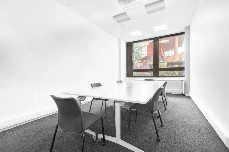 Photo des bureaux de Regus Toulouse Jean Jaures : espace de coworking à Toulouse
