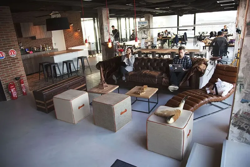 Photo des bureaux de Rooftop Coworking : espace de coworking à Paris 16