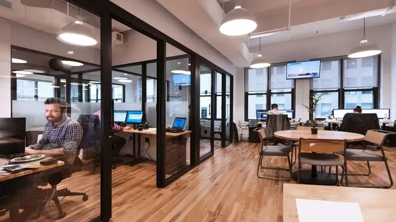 Photo des bureaux de Wework Navarin : espace de coworking à Paris 9 Photo des bureaux de Wework Navarin : espace de coworking à Paris 9