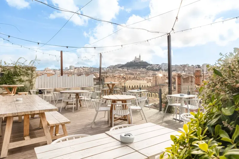 Photo des locaux de Babel Community Marseille Vieux-Port : espace de coworking à Marseille 1