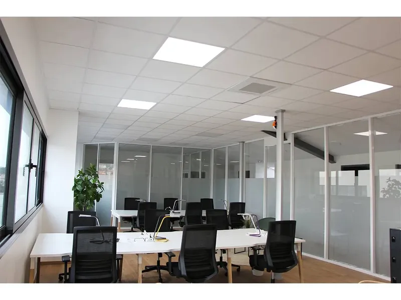 Photo des locaux de Coworking La Fare Mistral : espace de coworking à La Fare Les Oliviers