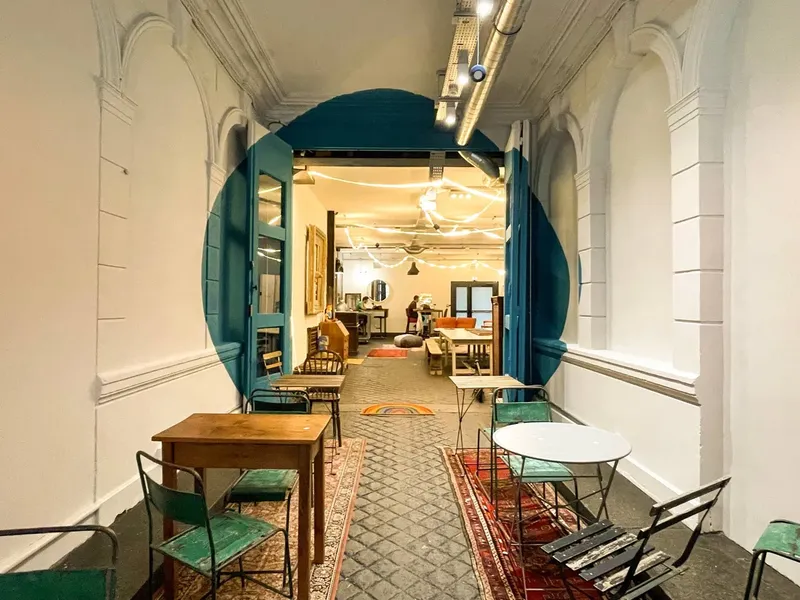 Photo des locaux de Coworking La Maison Bleue Rouen : espace de coworking à Rouen