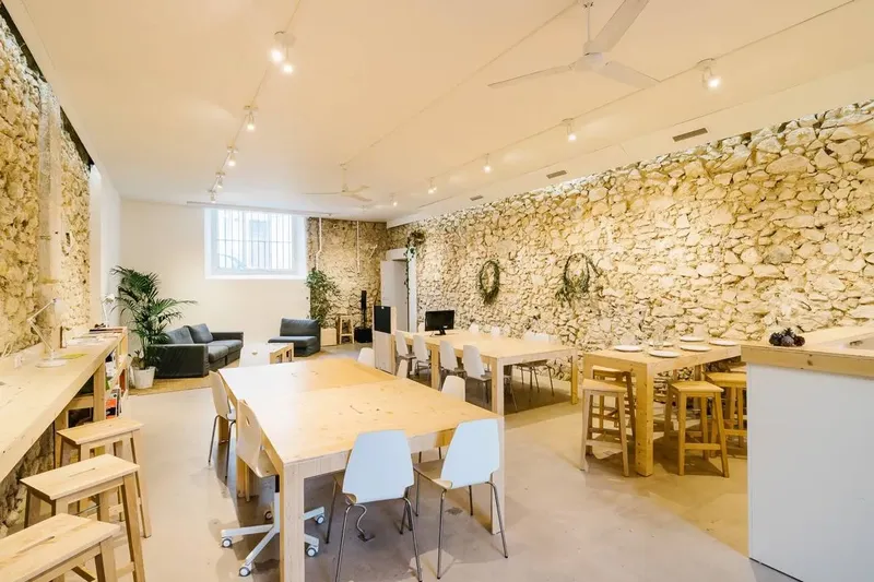 Photo des locaux de Coworking Make It Marseille : espace de coworking à Marseille 6