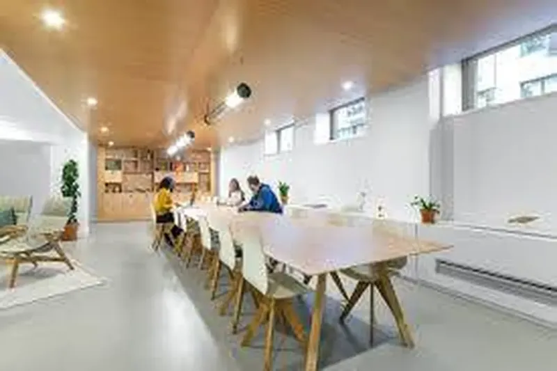 Photo des locaux de Spaces Paris Etoile : espace de coworking à Paris 5 Photo des locaux de Spaces Paris Etoile : espace de coworking à Paris 5