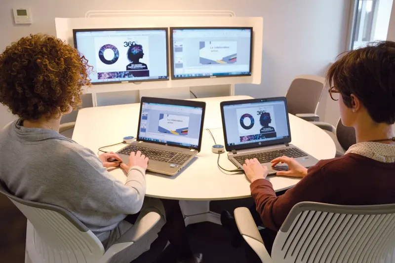 Photo des locaux de Coworking Workhub : espace de coworking à Saint Herblain