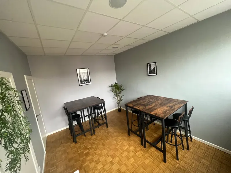 Photo des locaux de Le Quai : espace de coworking à Montignac Charente Photo des locaux de Le Quai : espace de coworking à Montignac Charente