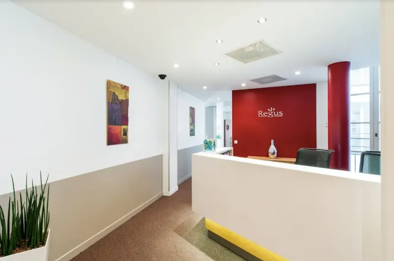 Photo des locaux de Regus Paris Montparnasse : espace de coworking à Paris 6
