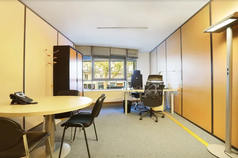 Photo des locaux de Regus Paris Trocadero : espace de coworking à Paris 16