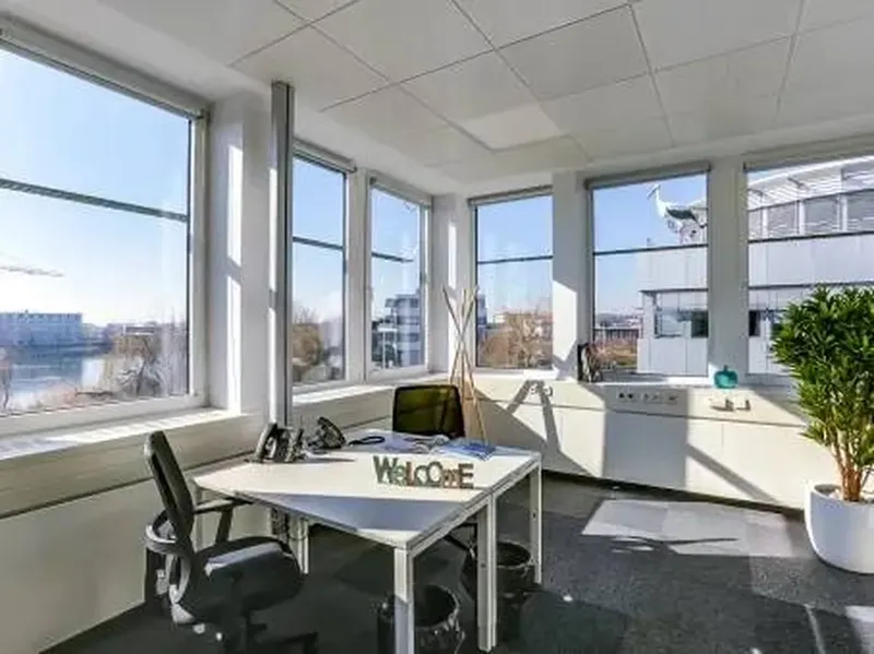 Photo des locaux de Regus Strasbourg Schiltigheim : espace de coworking à Schiltigheim