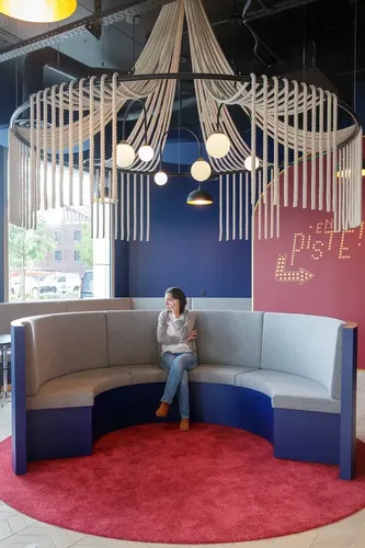 Photo des locaux de Whoorks Nantes Gare Sud : espace de coworking à Nantes Photo des locaux de Whoorks Nantes Gare Sud : espace de coworking à Nantes