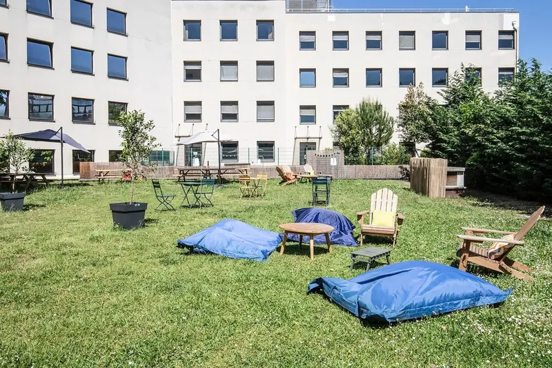 Photo des locaux de Work & Share Rueil : espace de coworking à Rueil Malmaison