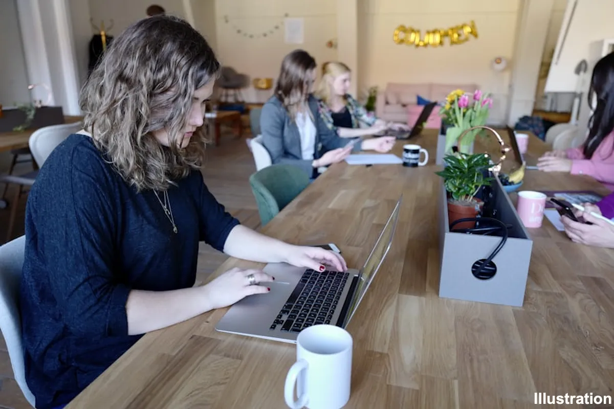 ATELIER PARTAGE CORBAS: espace de coworking à Corbas: Adresse