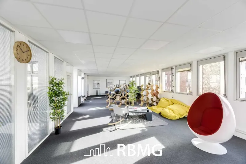 45 EST: espace de coworking à Boulogne Billancourt: Photo des locaux, adresse, horaires et tarifs pour réserver un espace de travail 45 EST: espace de coworking à Boulogne Billancourt: Photo des locaux, adresse, horaires et tarifs pour réserver un espace de travail