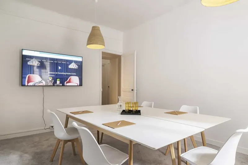 CARRE BOILEAU: espace de coworking à Nantes: Photo des locaux, adresse, horaires et tarifs pour réserver un espace de travail CARRE BOILEAU: espace de coworking à Nantes: Photo des locaux, adresse, horaires et tarifs pour réserver un espace de travail