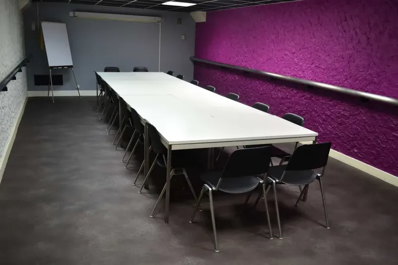 CENTRE D'AFFAIRES ELYSEES: espace de coworking à Paris 8: Photo des locaux, adresse, horaires et tarifs pour réserver un espace de travail CENTRE D'AFFAIRES ELYSEES: espace de coworking à Paris 8: Photo des locaux, adresse, horaires et tarifs pour réserver un espace de travail