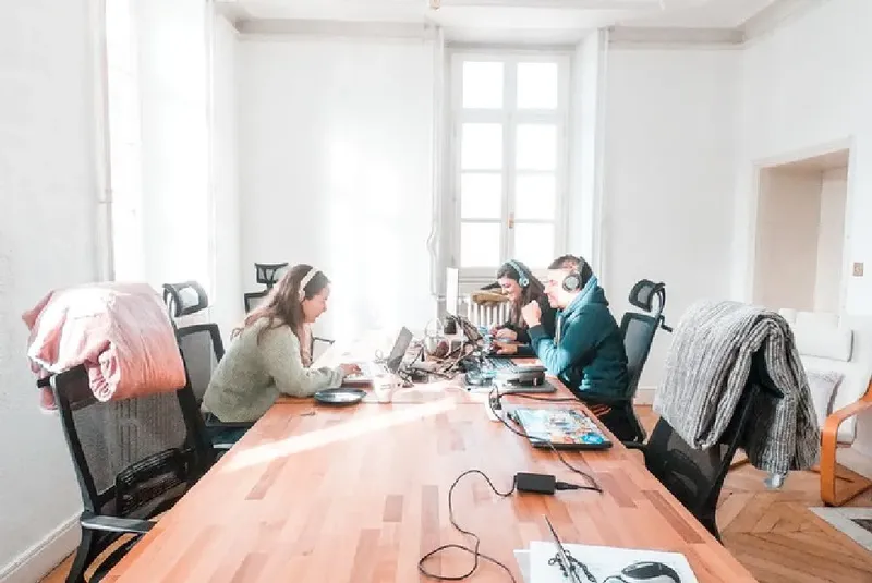CLOUD CITADEL: espace de coworking à Briancon: Photo des locaux, adresse, horaires et tarifs pour réserver un espace de travail CLOUD CITADEL: espace de coworking à Briancon: Photo des locaux, adresse, horaires et tarifs pour réserver un espace de travail
