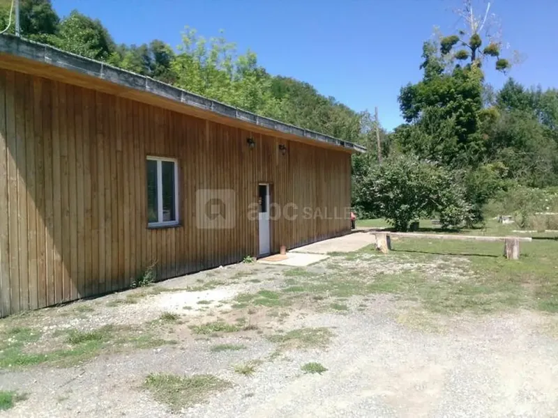 LA KBANE: espace de coworking à Poitiers: Photo des locaux, adresse, horaires et tarifs pour réserver un espace de travail LA KBANE: espace de coworking à Poitiers: Photo des locaux, adresse, horaires et tarifs pour réserver un espace de travail