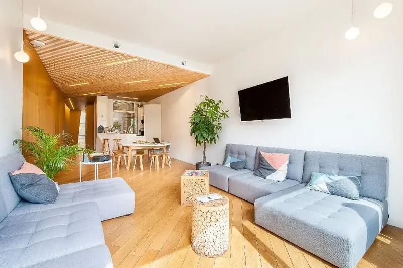 LE BEEOTOP: espace de coworking à Paris 17: Photo des locaux, adresse, horaires et tarifs pour réserver un espace de travail LE BEEOTOP: espace de coworking à Paris 17: Photo des locaux, adresse, horaires et tarifs pour réserver un espace de travail