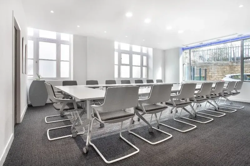 REGUS NANCY GARE: espace de coworking à Nancy: Photo des locaux, adresse, horaires et tarifs pour réserver un espace de travail