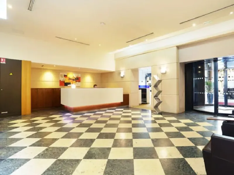 REGUS PARIS MADELEINE: espace de coworking à Paris 8: Photo des locaux, adresse, horaires et tarifs pour réserver un espace de travail REGUS PARIS MADELEINE: espace de coworking à Paris 8: Photo des locaux, adresse, horaires et tarifs pour réserver un espace de travail