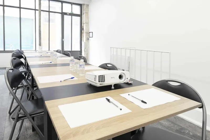 GALERIE ET ESPACE DE REUNION CHAPON: lieu événementiel à Paris 3: Photo des locaux, adresse, horaires et tarifs pour réserver un espace de travail GALERIE ET ESPACE DE REUNION CHAPON: lieu événementiel à Paris 3: Photo des locaux, adresse, horaires et tarifs pour réserver un espace de travail
