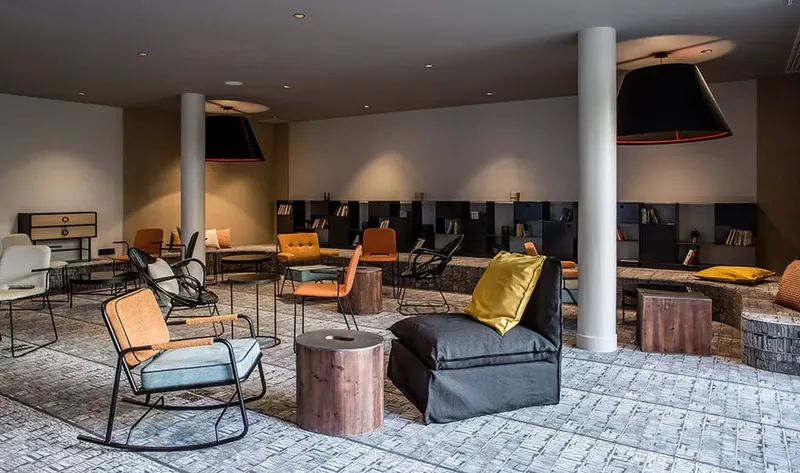 HOTEL L'IMPRIMERIE: espace de coworking à Clichy: Photo des locaux, adresse, horaires et tarifs pour réserver un espace de travail HOTEL L'IMPRIMERIE: espace de coworking à Clichy: Photo des locaux, adresse, horaires et tarifs pour réserver un espace de travail