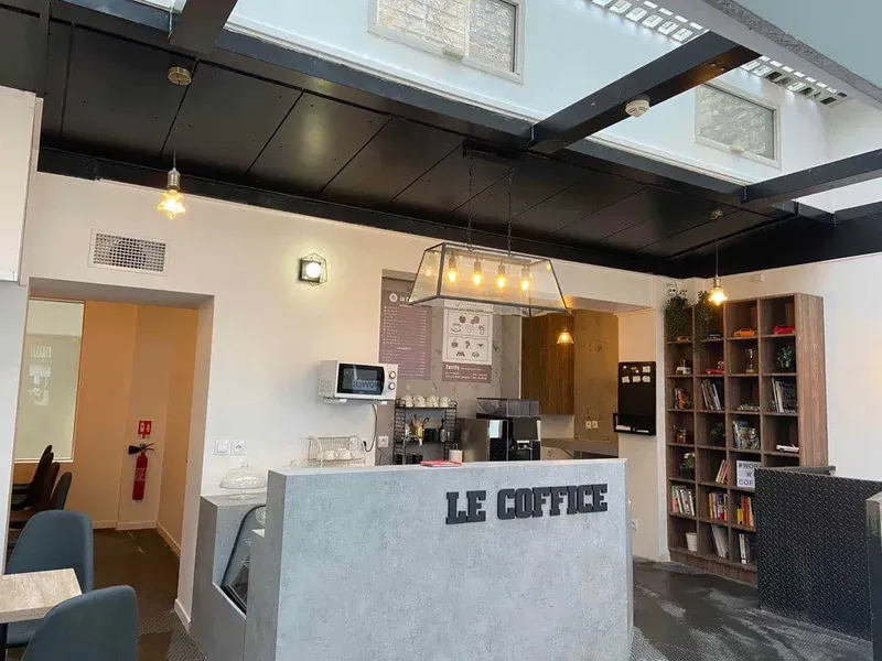 LE COFFICE: espace de coworking à Paris 13: Photo des locaux, adresse, horaires et tarifs pour réserver un espace de travail