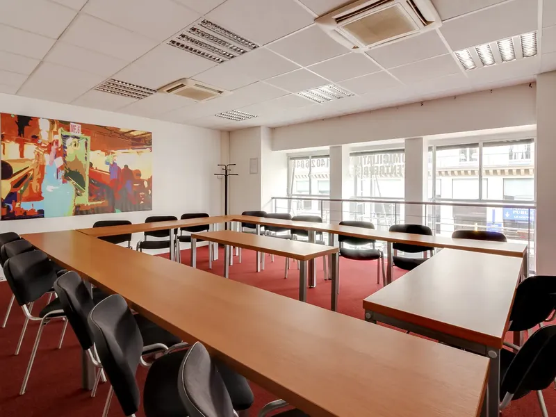 LE DOMAINE DES ENTREPRENEURS LOUVRE RIVOLI: espace de coworking à Paris 1: Photo des locaux, adresse, horaires et tarifs pour réserver un espace de travail