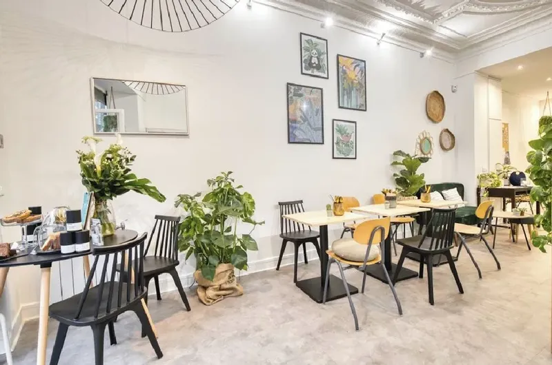 MAPARENTHESE: lieu événementiel à Paris 10: Photo des locaux, adresse, horaires et tarifs pour réserver un espace de travail MAPARENTHESE: lieu événementiel à Paris 10: Photo des locaux, adresse, horaires et tarifs pour réserver un espace de travail