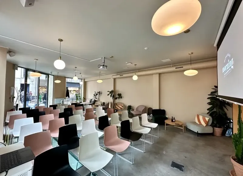 MORNING PARIS DUSSOUBS: espace de coworking à Paris 2: Photo des locaux, adresse, horaires et tarifs pour réserver un espace de travail MORNING PARIS DUSSOUBS: espace de coworking à Paris 2: Photo des locaux, adresse, horaires et tarifs pour réserver un espace de travail