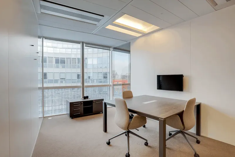 OKABE WELCOME AT WORK: espace de coworking à Le Kremlin Bicetre: Photo des locaux, adresse, horaires et tarifs pour réserver un espace de travail
