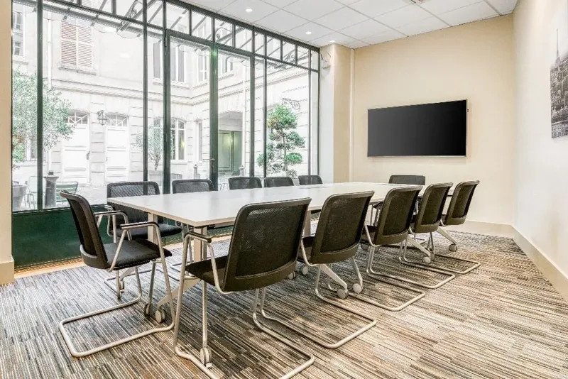 REGUS PARIS HAUSSMANN: espace de coworking à Paris 8: Photo des locaux, adresse, horaires et tarifs pour réserver un espace de travail REGUS PARIS HAUSSMANN: espace de coworking à Paris 8: Photo des locaux, adresse, horaires et tarifs pour réserver un espace de travail