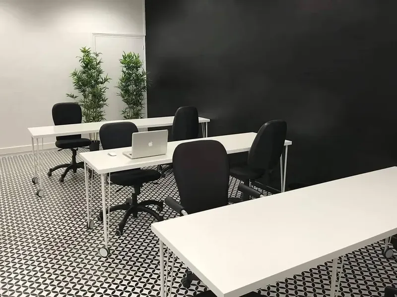 ALBERT & CO: espace de coworking à Arras: Photo des locaux, adresse, horaires et tarifs pour réserver un espace de travail