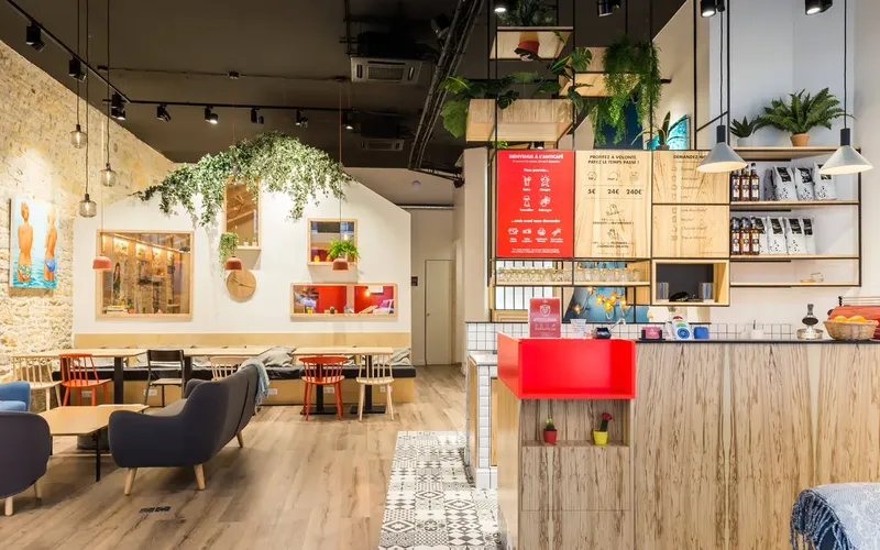 ANTICAFE LYON: espace de coworking à Lyon 1: Photo des locaux, adresse, horaires et tarifs pour réserver un espace de travail ANTICAFE LYON: espace de coworking à Lyon 1: Photo des locaux, adresse, horaires et tarifs pour réserver un espace de travail