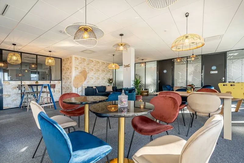 B'COWORKER NANCY: espace de coworking à Nancy: Photo des locaux, adresse, horaires et tarifs pour réserver un espace de travail B'COWORKER NANCY: espace de coworking à Nancy: Photo des locaux, adresse, horaires et tarifs pour réserver un espace de travail