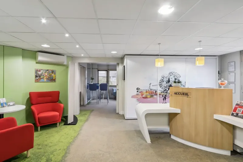 BURO CLUB NANTES CITE DES CONGRES: espace de coworking à Nantes: Photo des locaux, adresse, horaires et tarifs pour réserver un espace de travail BURO CLUB NANTES CITE DES CONGRES: espace de coworking à Nantes: Photo des locaux, adresse, horaires et tarifs pour réserver un espace de travail