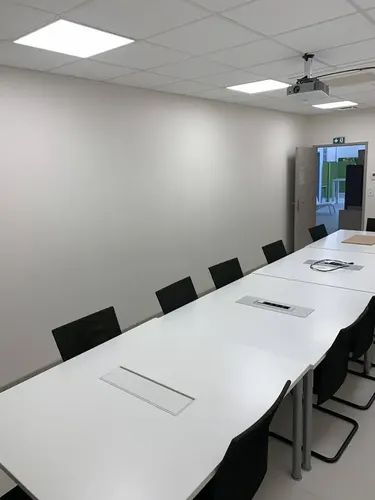 COWICO CAMPUS NUMERIQUE: espace de coworking à Lons Le Saunier: Photo des locaux, adresse, horaires et tarifs pour réserver un espace de travail COWICO CAMPUS NUMERIQUE: espace de coworking à Lons Le Saunier: Photo des locaux, adresse, horaires et tarifs pour réserver un espace de travail