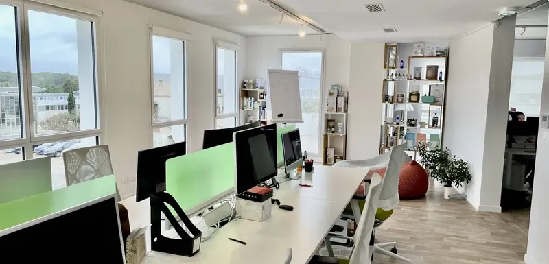 COWO LE COWORKING DU 610: espace de coworking à Jacou: Photo des locaux, adresse, horaires et tarifs pour réserver un espace de travail COWO LE COWORKING DU 610: espace de coworking à Jacou: Photo des locaux, adresse, horaires et tarifs pour réserver un espace de travail