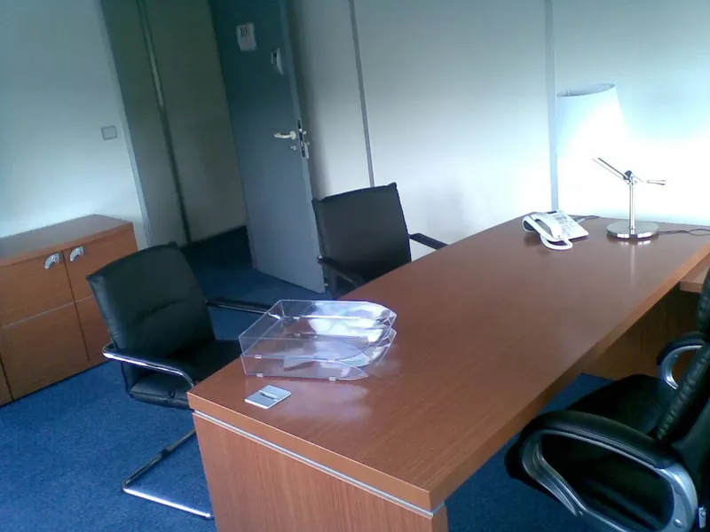 EXCALIBOR: espace de coworking à Nantes: Photo des locaux, adresse, horaires et tarifs pour réserver un espace de travail EXCALIBOR: espace de coworking à Nantes: Photo des locaux, adresse, horaires et tarifs pour réserver un espace de travail