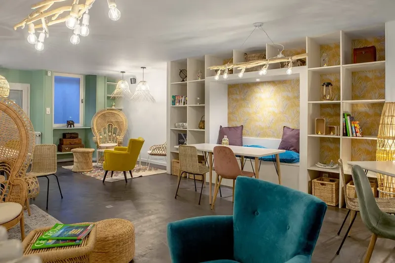 LABEL ESCALE: espace de coworking à Nantes: Photo des locaux, adresse, horaires et tarifs pour réserver un espace de travail LABEL ESCALE: espace de coworking à Nantes: Photo des locaux, adresse, horaires et tarifs pour réserver un espace de travail
